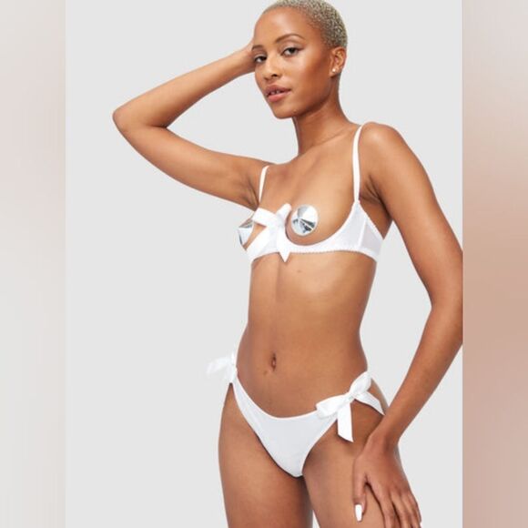 Diaz Satin And Bow Open Cup Bra Set - Picture 1 of 6